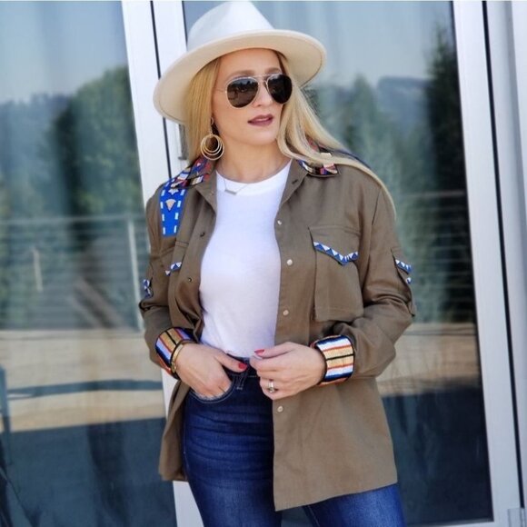 CAMMILE Embellished Jacket - Picture 10 of 15